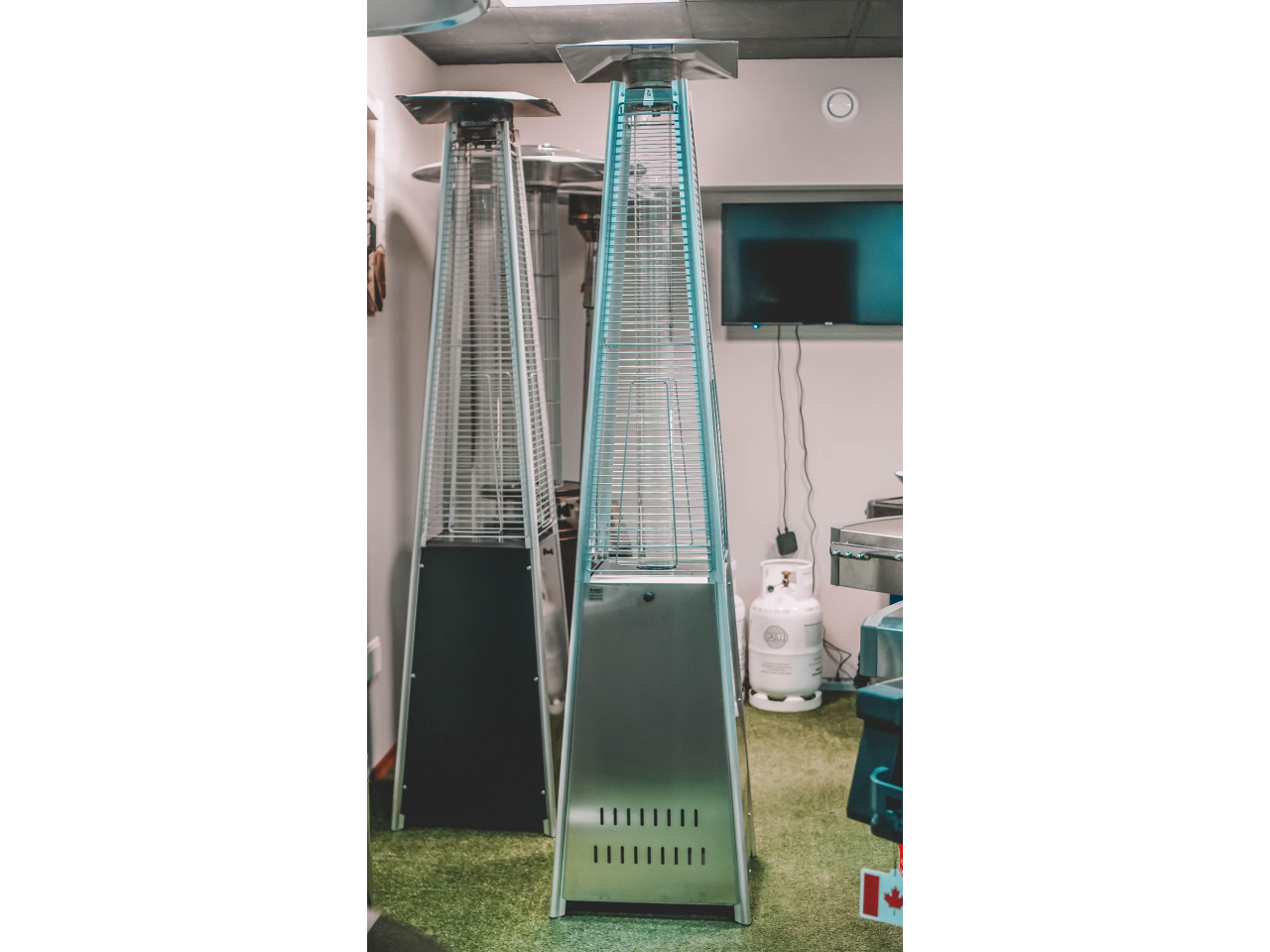 Gas heater Pyramide stainless steel TM GRILLI 77577 