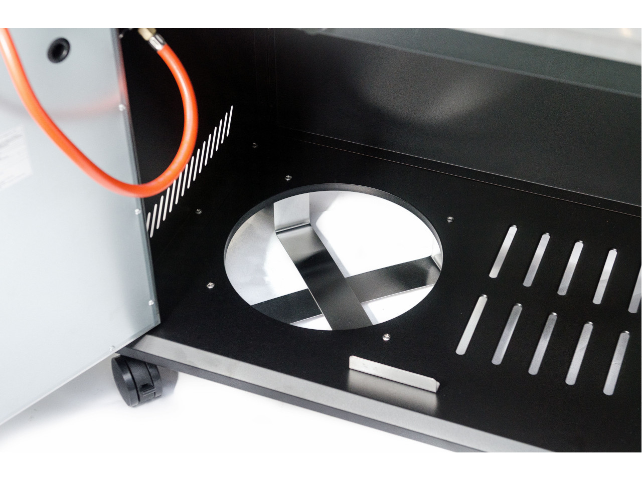 Газовий гриль Senator Pro-42 з системою BBQ Block Fire GRILLI 700477