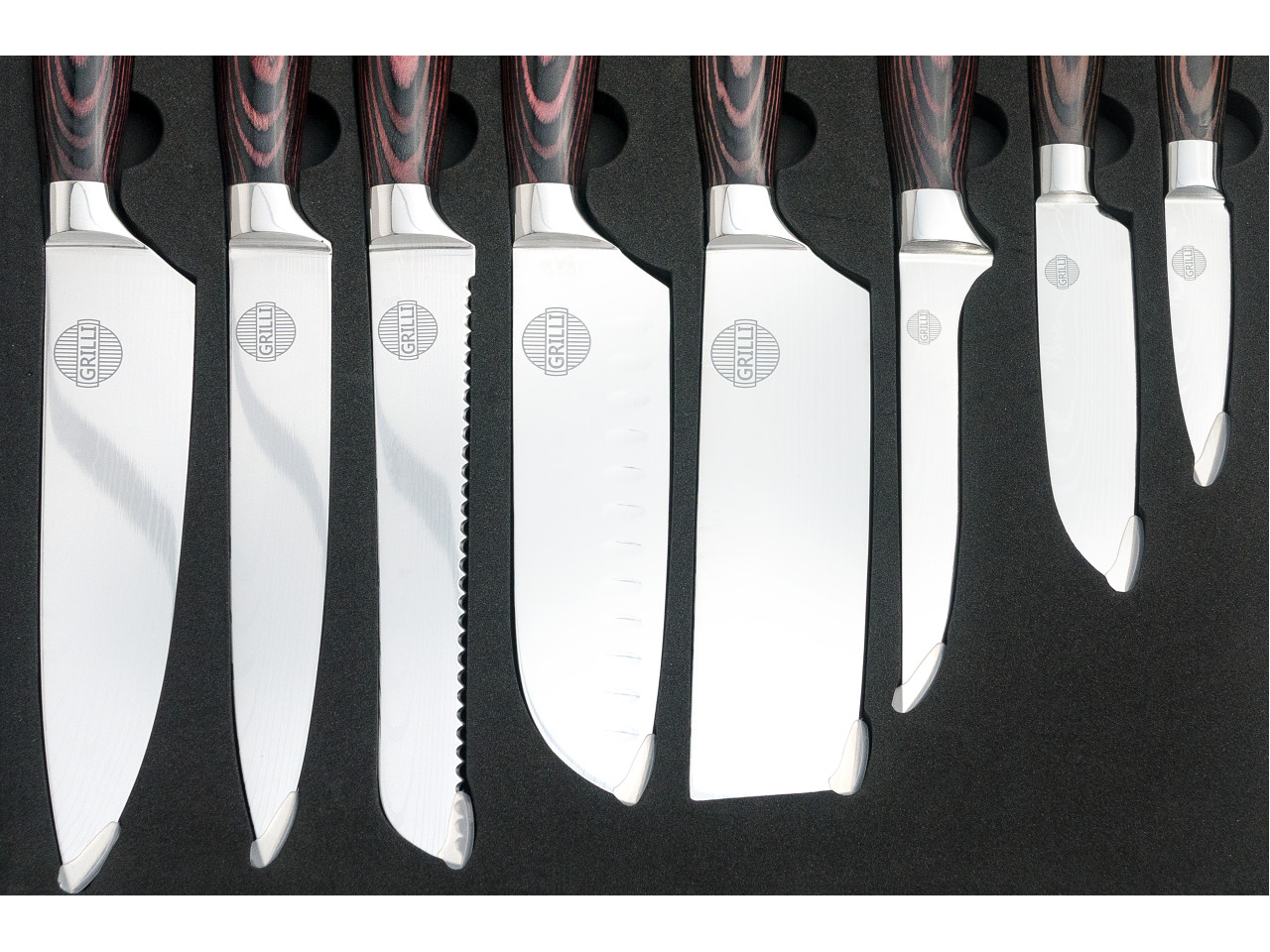 Professional Set of 8 Knives Made of Damascus Steel GRILLI 707001